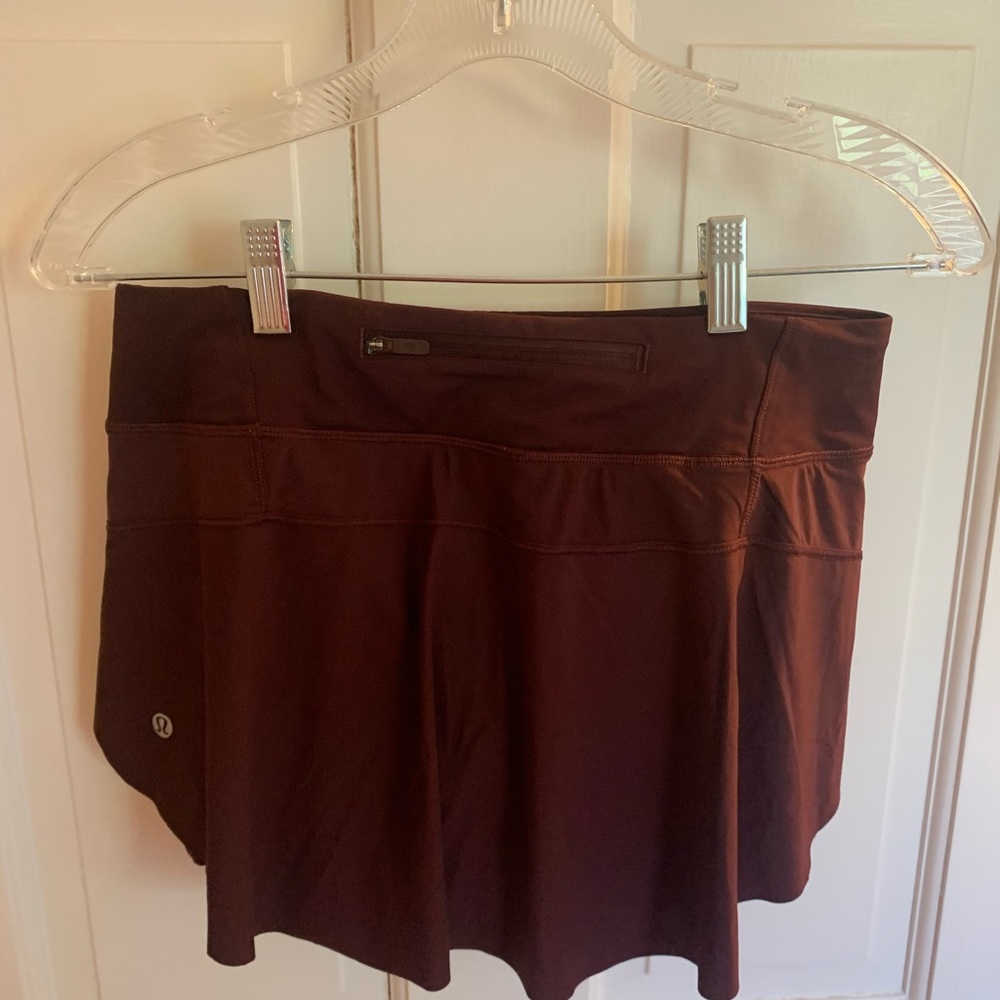 Lululemon tennis skirt size 6